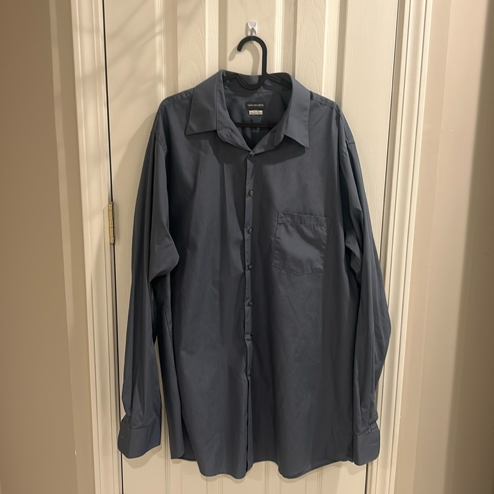 Van Heusen wrinkle free dress shirt